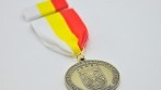 Ukázka vyhotovení záslužné medaile vyrobené na zakázku.